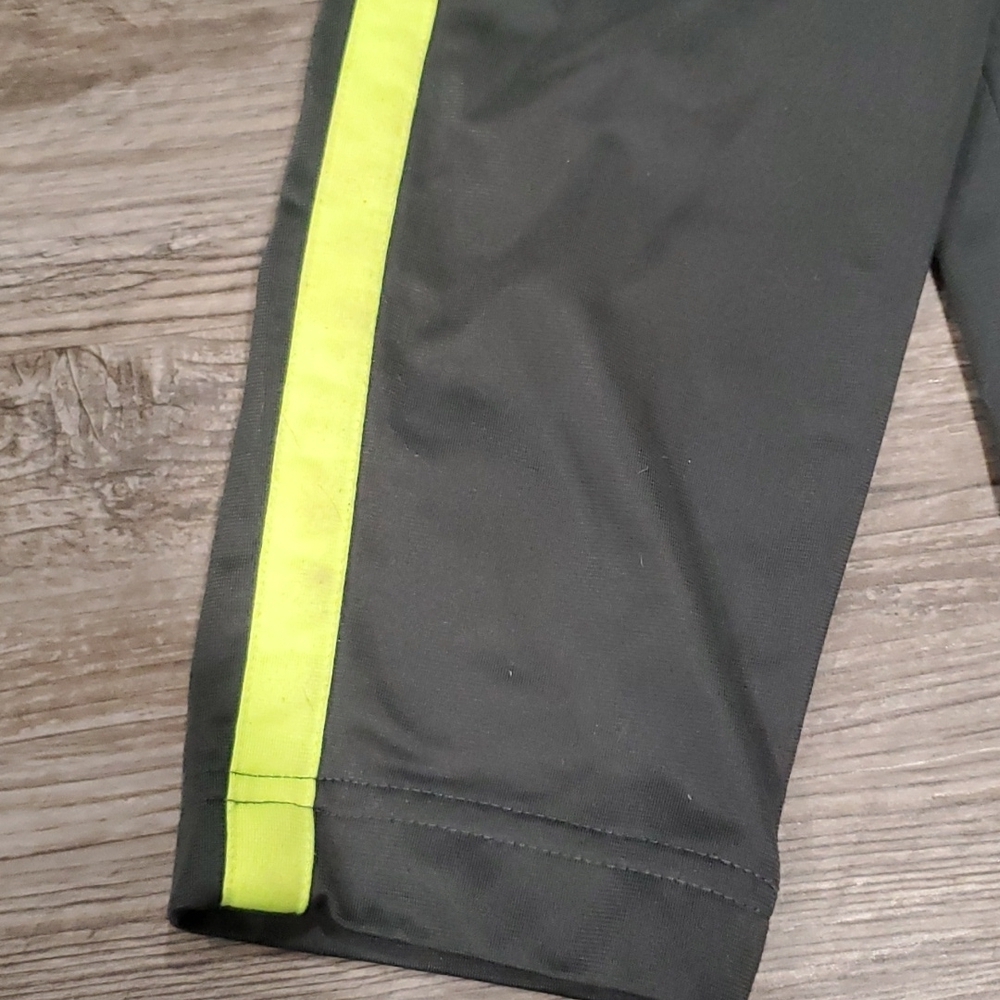 Nike Hooded Sweatshirt Matching Set Size 24 Months/2T - Picture 11 of 14